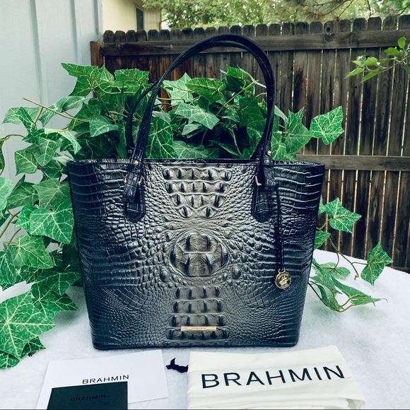 Brahmin pocketbooks on sale Clearance